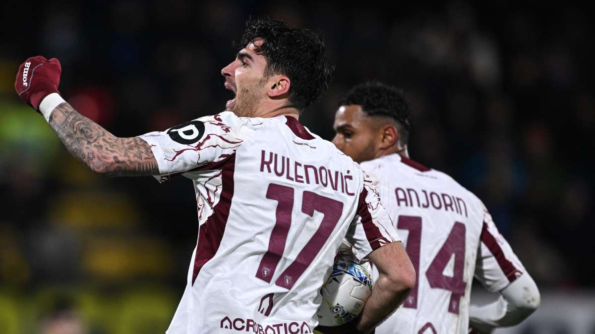 Тюрам против "заклятия": Tuttosport о кризисе французского нападающего